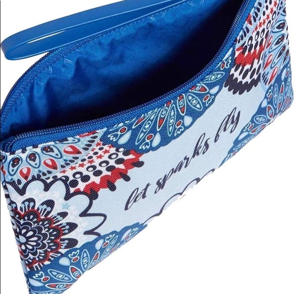 2xHP- NWT- Vera Bradley “Let Sparks Fly” Wristlet - Picture 3 of 4